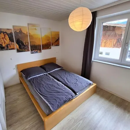 Sonnige Mit Balkon شقة *